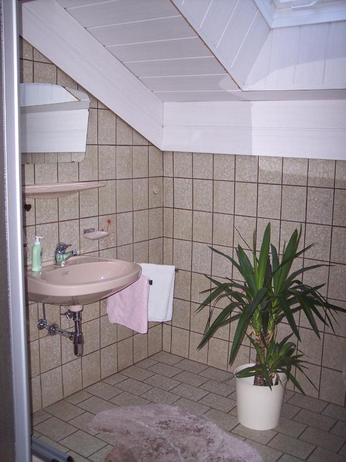 Gaestehaus Bruggerhof Hotel Langenfeld Room photo